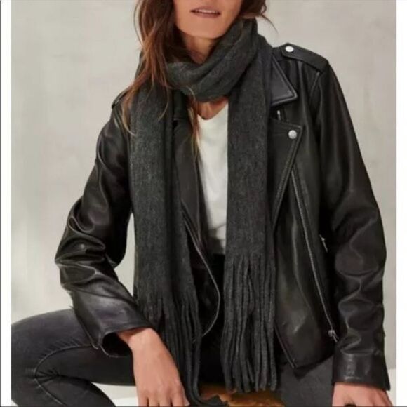 Women’s The Lucky Brand Dark Gray Charcoal Scarf one size - Picture 2 of 6